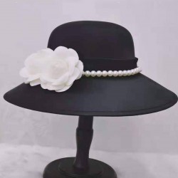 Black Pearls Flowers Solid Hat